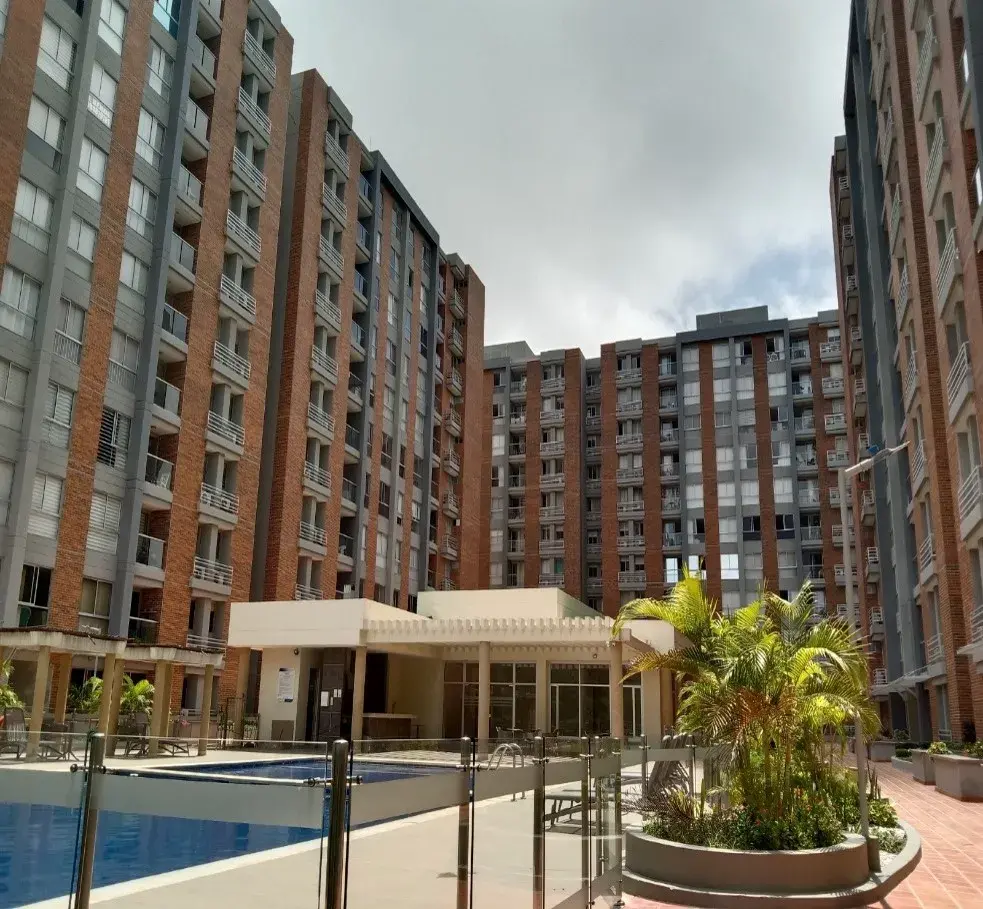 CONDOMINIO ALTARES
