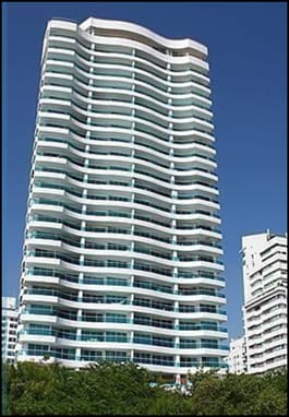 EDIFICIO PUERTO VELERO